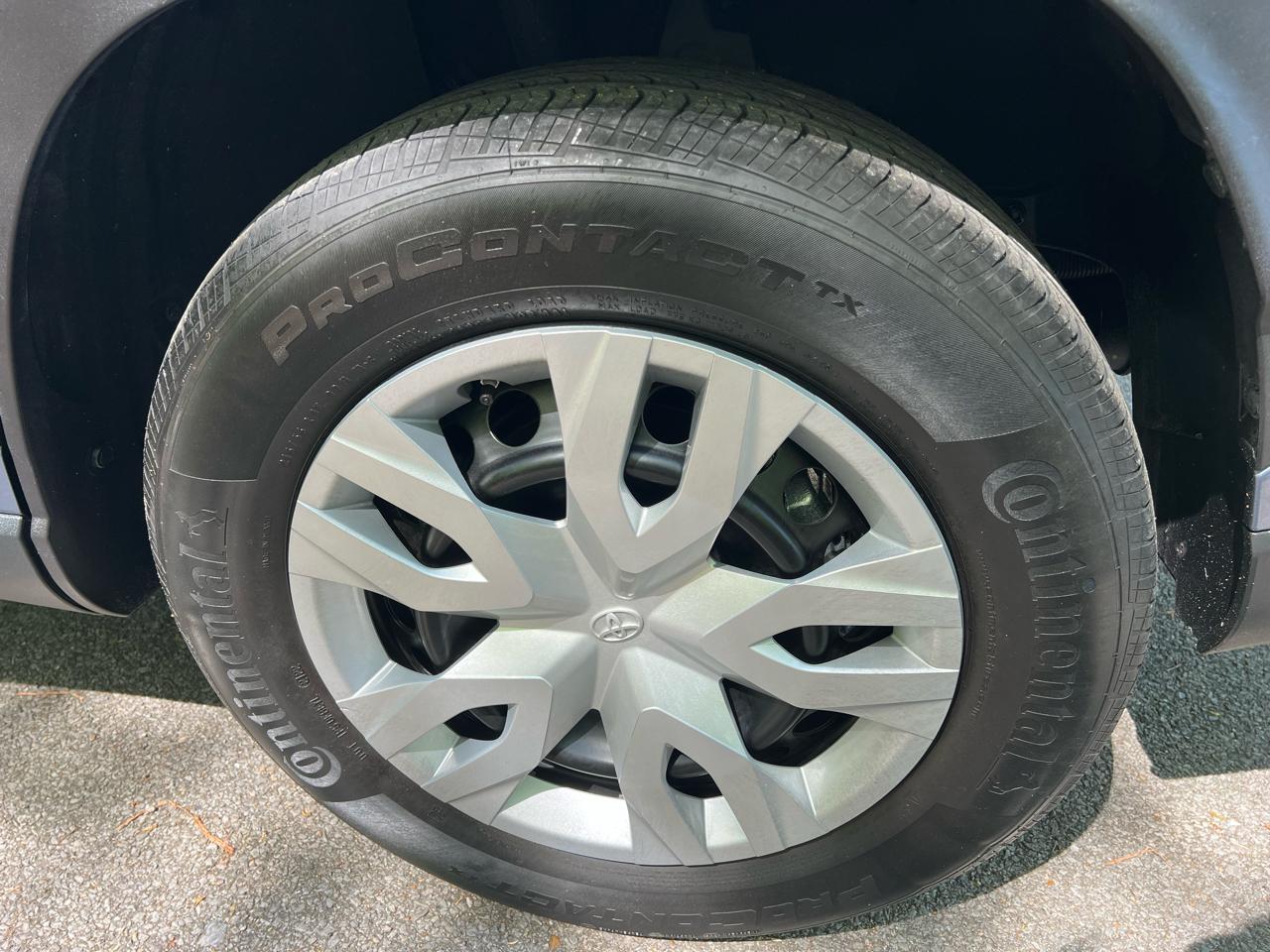 Toyota Corolla Cross L 2WD (Natl) 2022