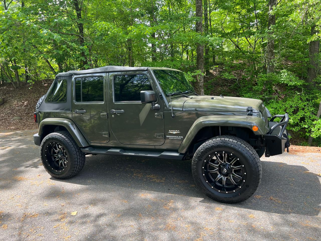 Jeep Wrangler Unlimited Sahara 4WD 2015