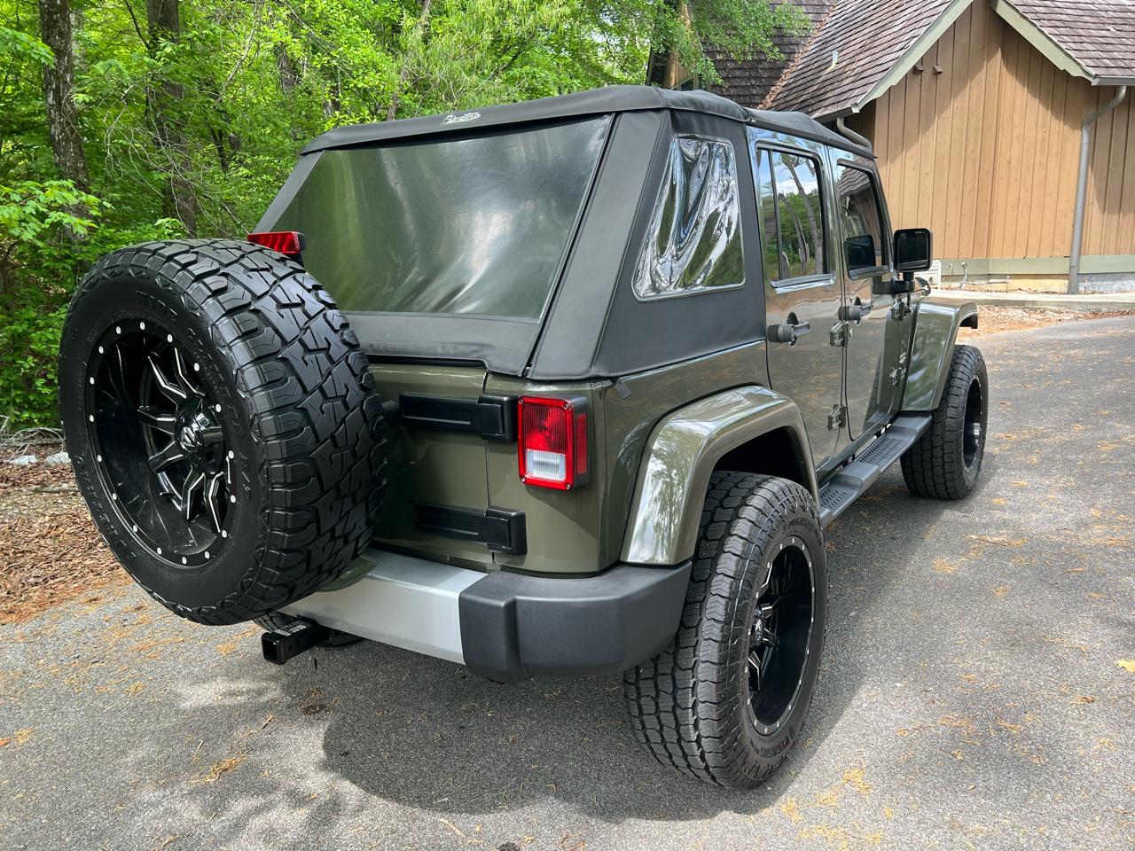 Jeep Wrangler Unlimited Sahara 4WD 2015