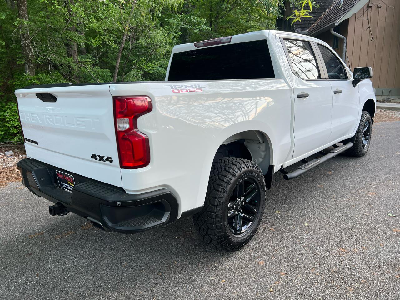 Chevrolet Silverado 1500 Trail Boss Custom Crew Cab 4WD 2020