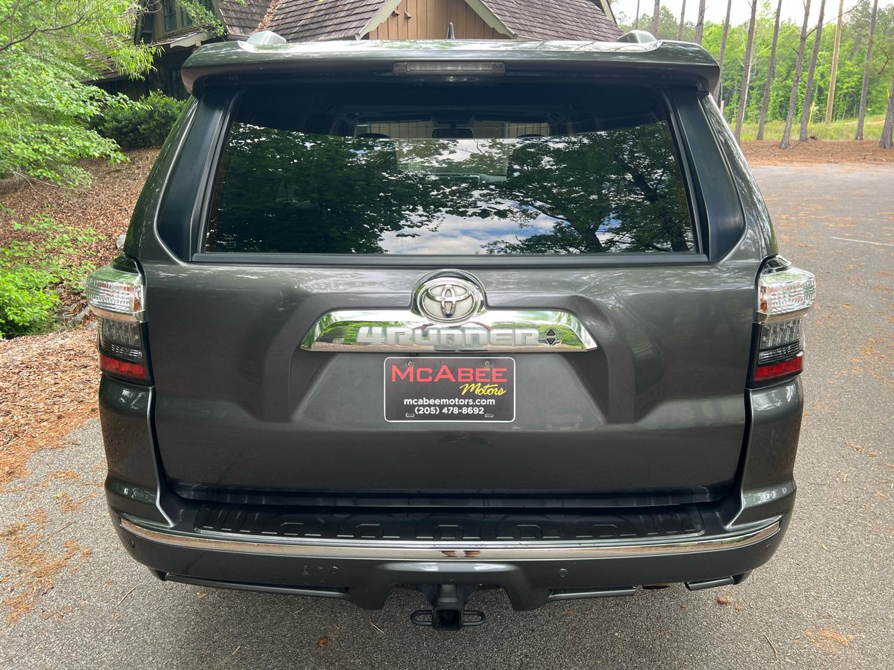 Toyota 4Runner Limited 4WD V6 2017