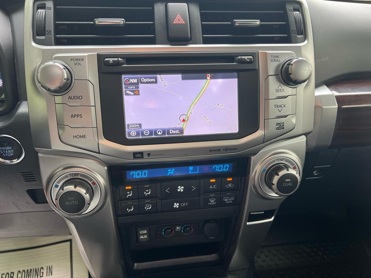 Toyota 4Runner Limited 4WD V6 2017