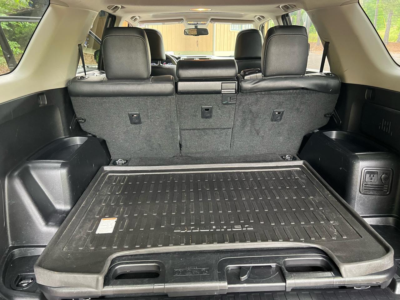 Toyota 4Runner Limited 4WD V6 2017