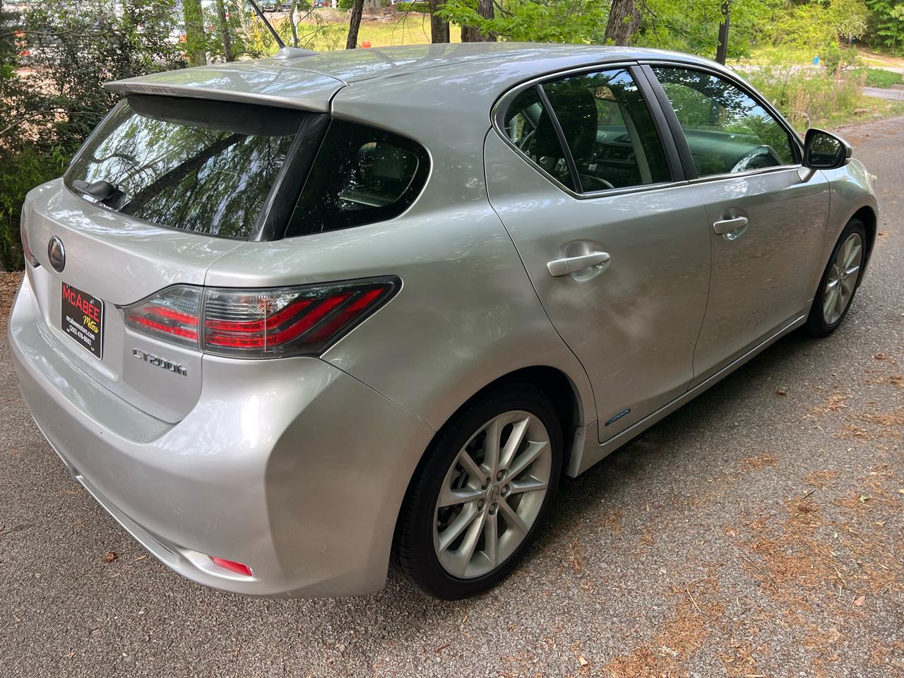 Lexus CT 200h Hybrid 4D Premium Sedan 2012