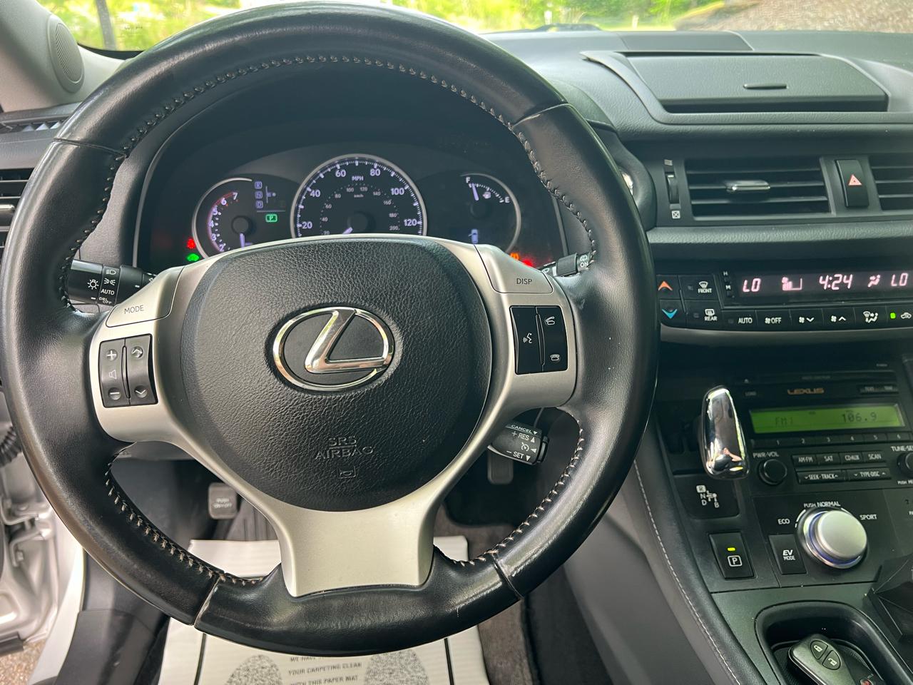 Lexus CT 200h Hybrid 4D Premium Sedan 2012