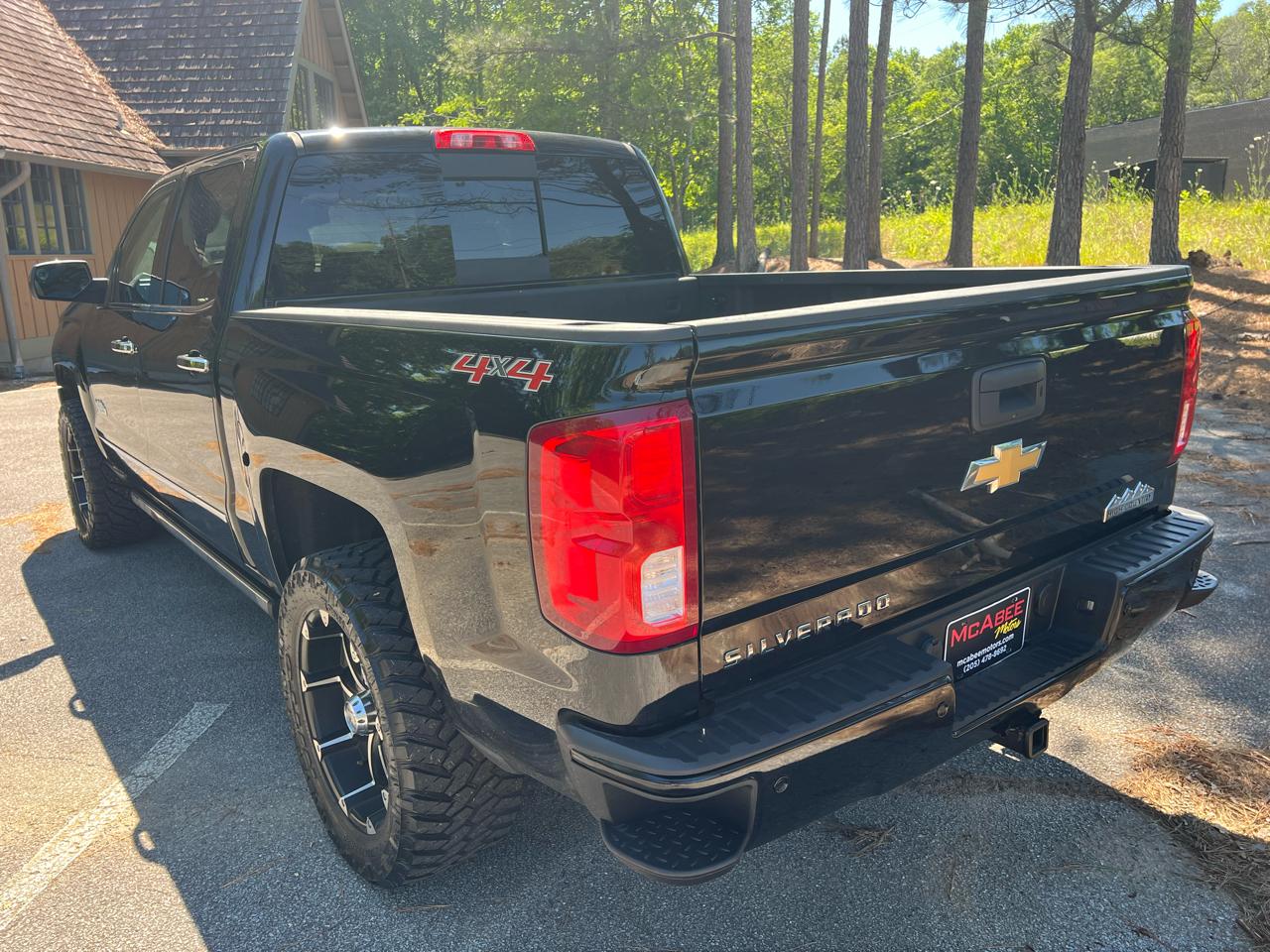 Chevrolet Silverado 1500 High Country Crew Cab 4WD 2017