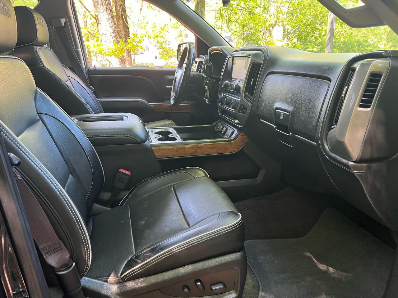 Chevrolet Silverado 1500 High Country Crew Cab 4WD 2017