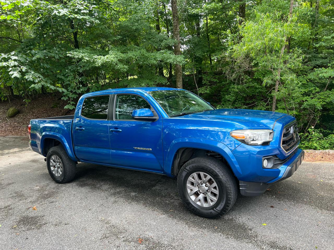 Toyota Tacoma PreRunner Double Cab V6 2WD 2018