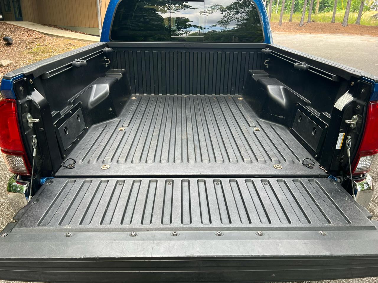 Toyota Tacoma PreRunner Double Cab V6 2WD 2018