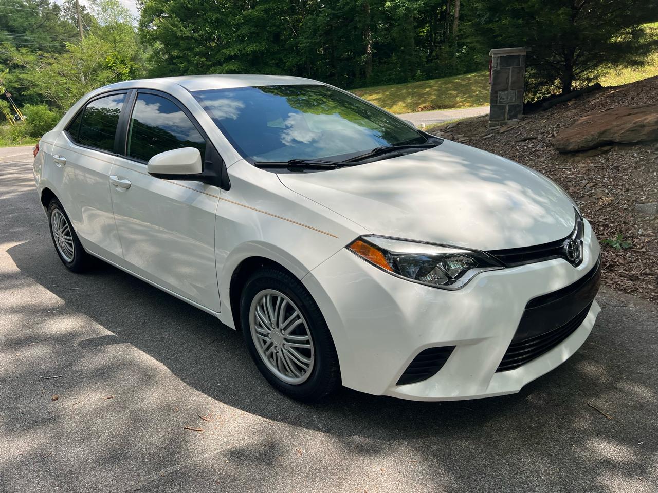 Toyota Corolla LE 4D Sedan 2016