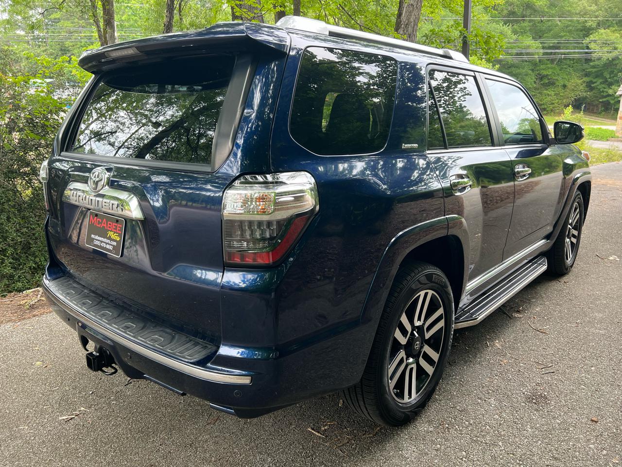 Toyota 4Runner Limited 2WD V6 2016