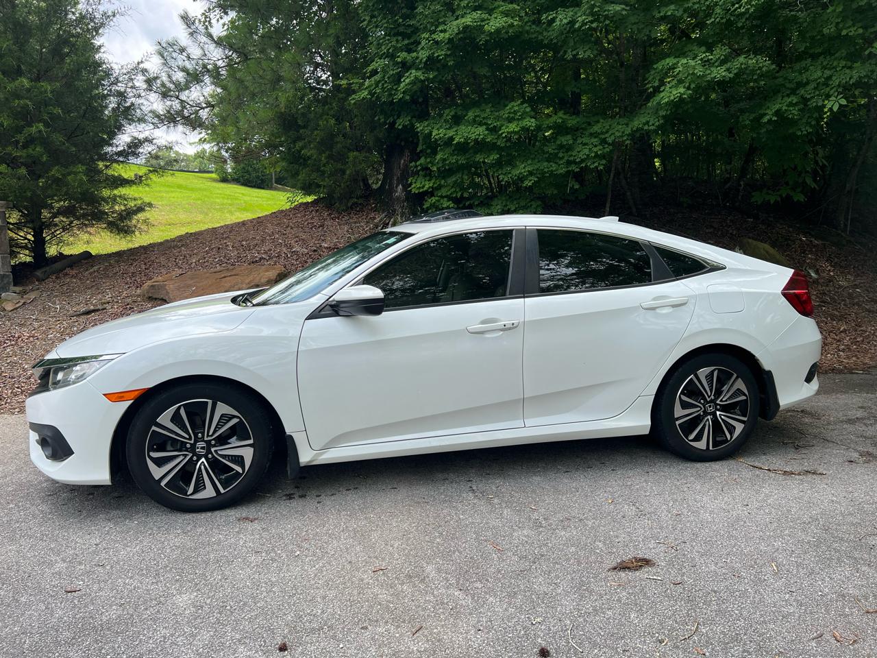 Honda Civic EX-L 4D Sedan 2018