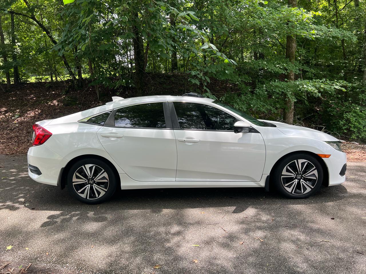 Honda Civic EX-L 4D Sedan 2018