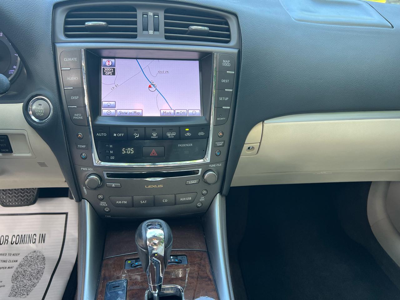 Lexus IS 250 4D Sedan 2012
