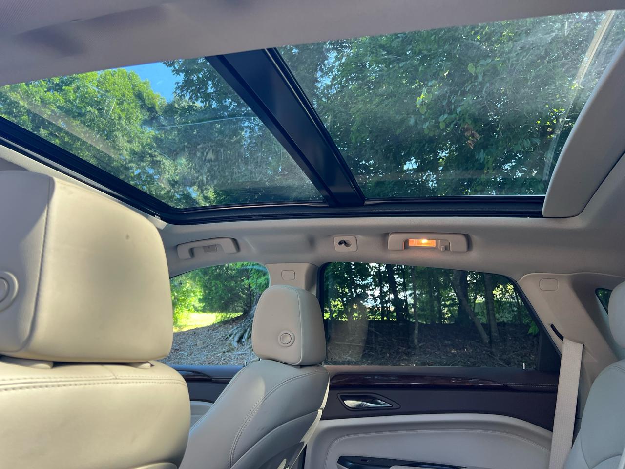 Cadillac SRX Luxury Collection FWD 2015