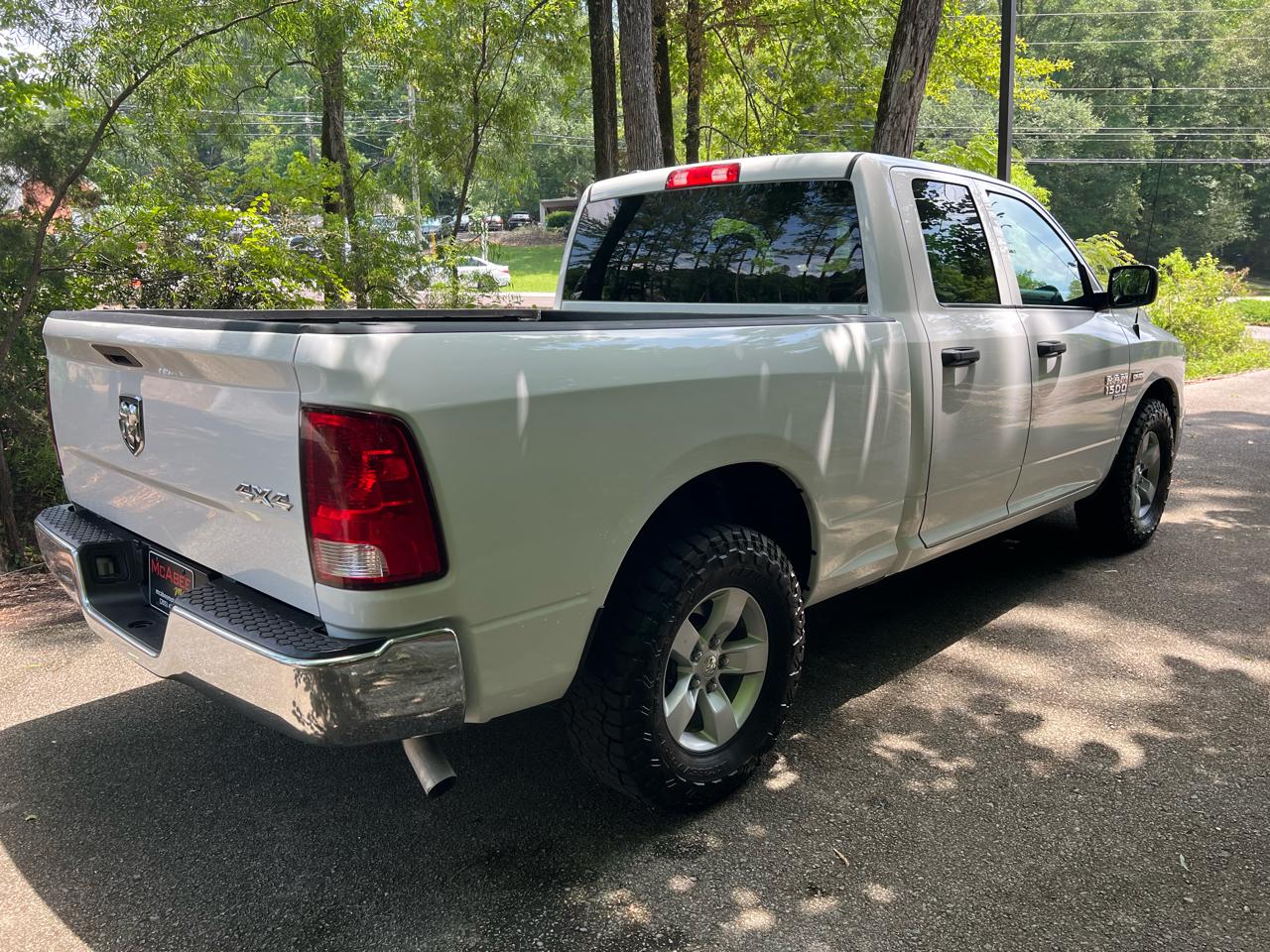 RAM 1500 Classic Tradesman Quad Cab 4WD 2021