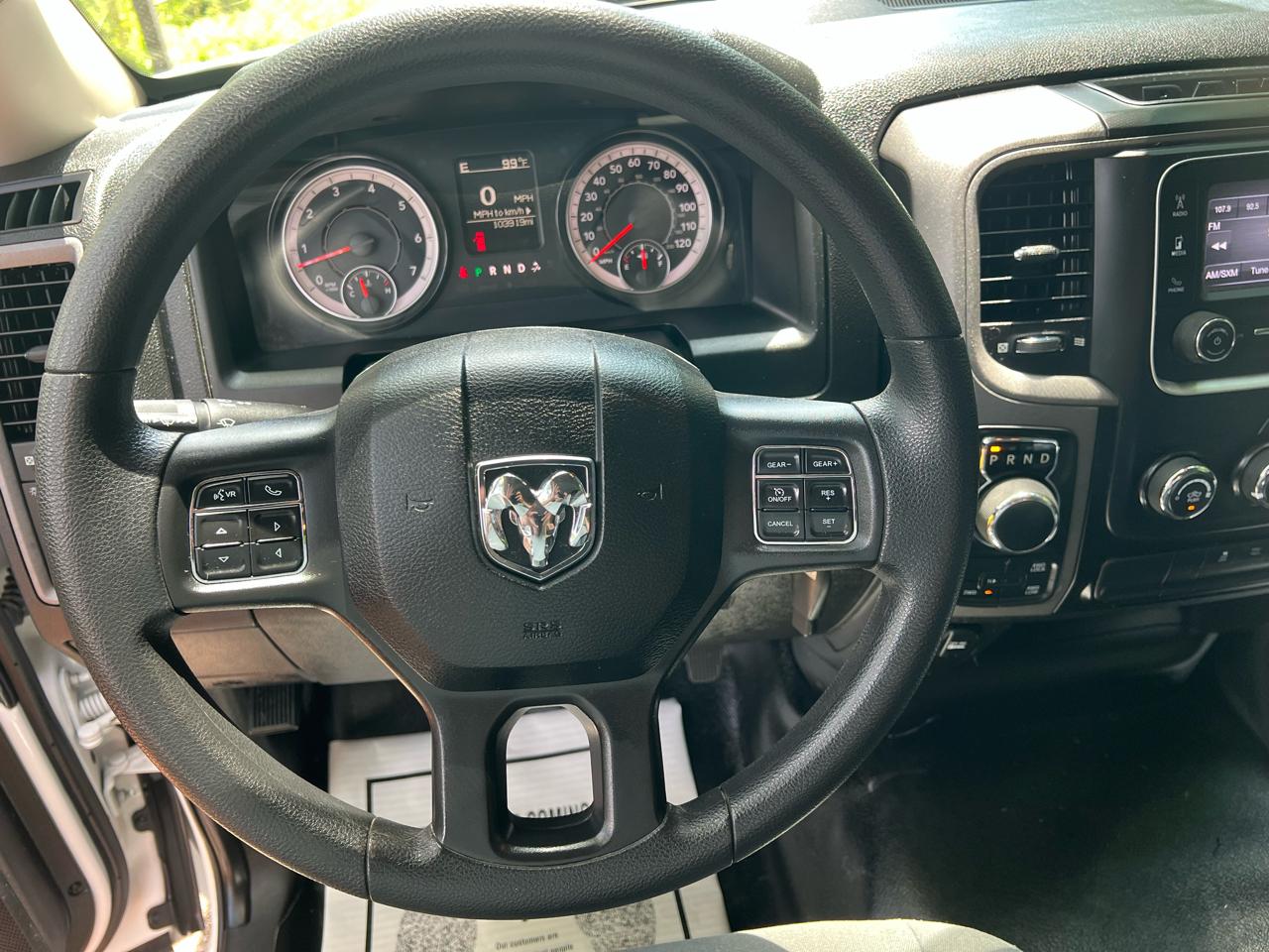 RAM 1500 Classic Tradesman Quad Cab 4WD 2021