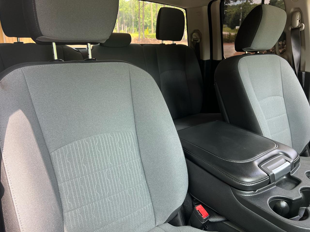 RAM 1500 Classic Tradesman Quad Cab 4WD 2021