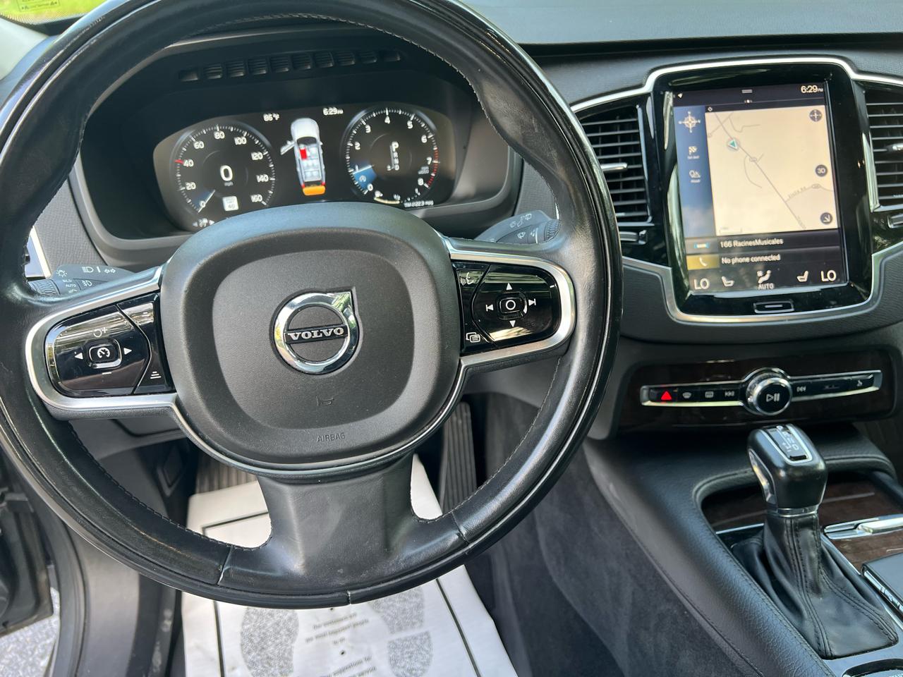 Volvo XC90 T6 Momentum AWD 2016