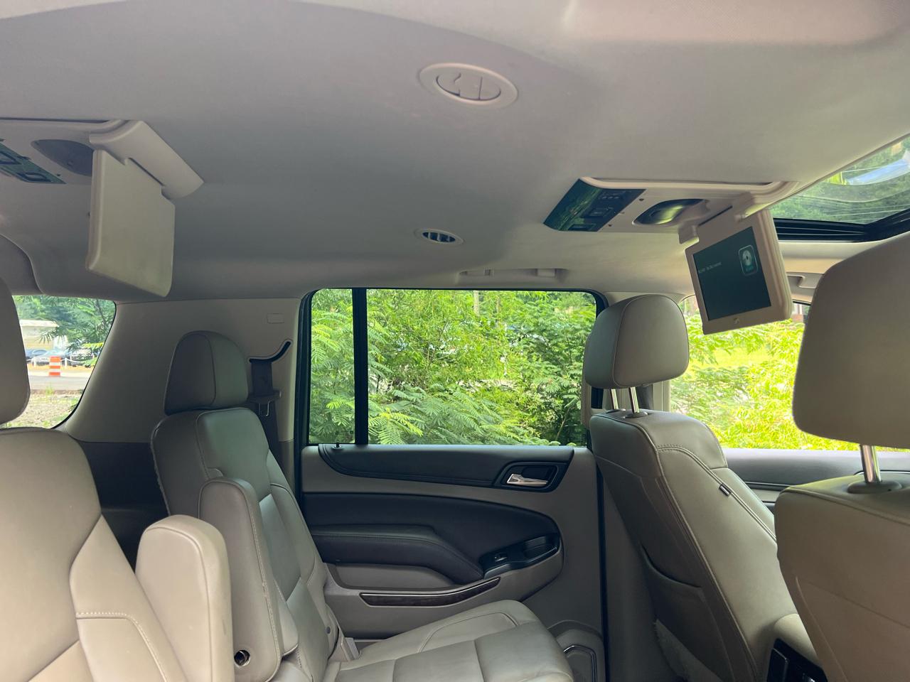 Chevrolet Suburban LT 4WD 2018