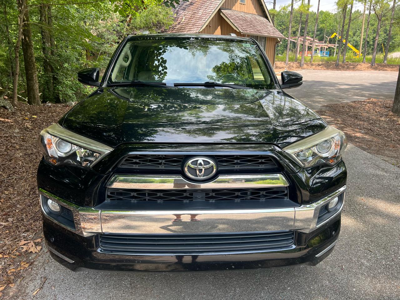 Toyota 4Runner Limited 2WD V6 2014