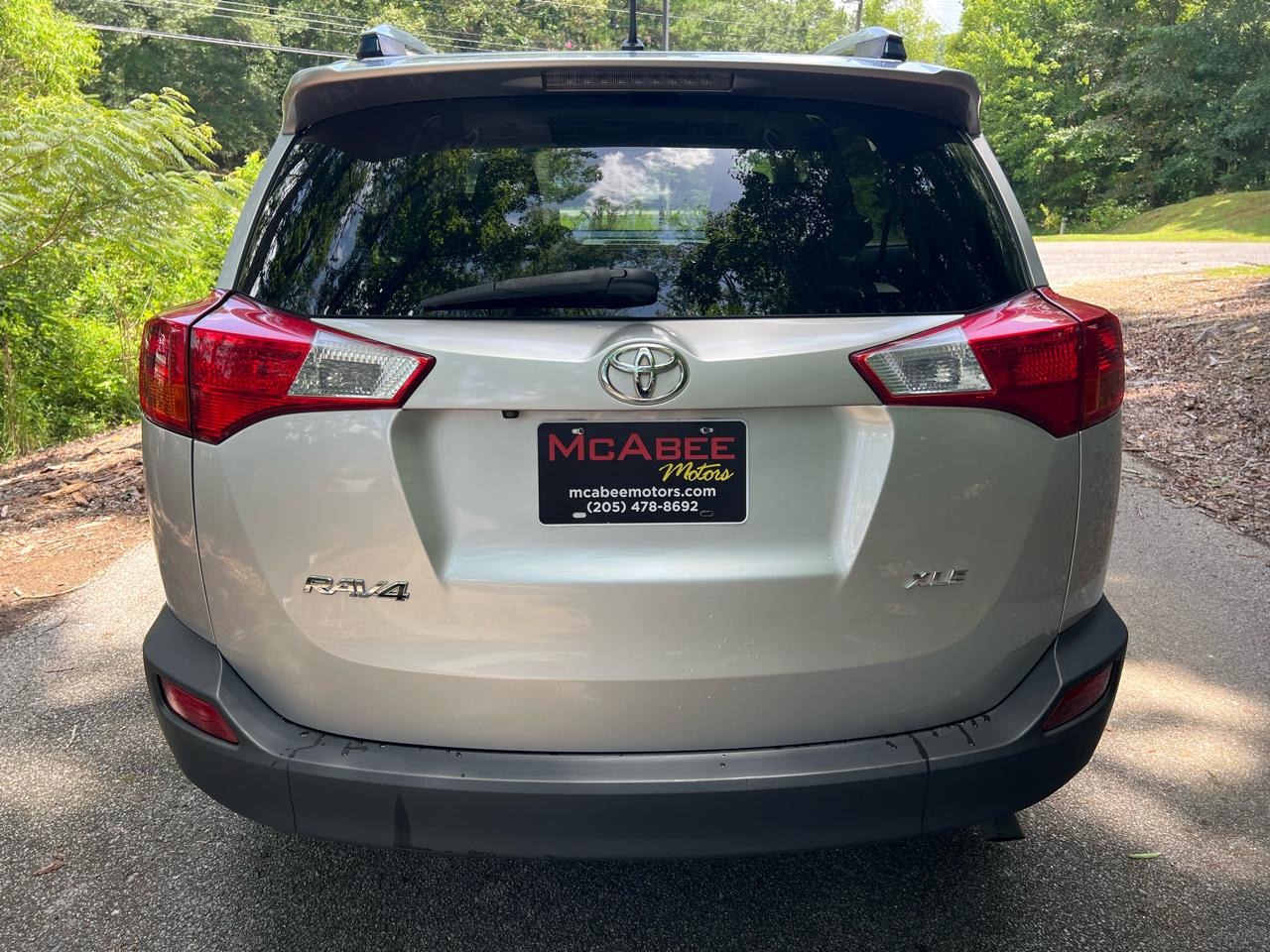 Toyota RAV4 XLE FWD 2013