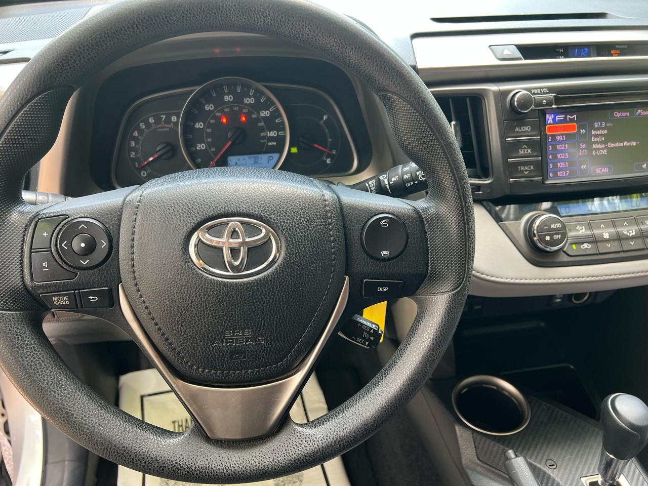 Toyota RAV4 XLE FWD 2013