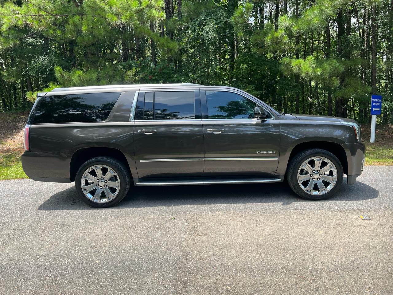 GMC Yukon XL Denali 2WD 2019