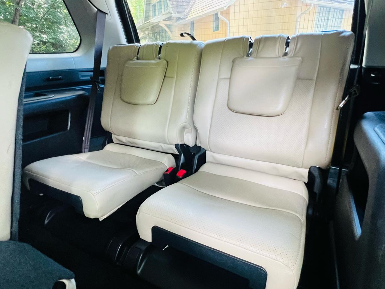 Toyota 4Runner SR5 4WD 2023