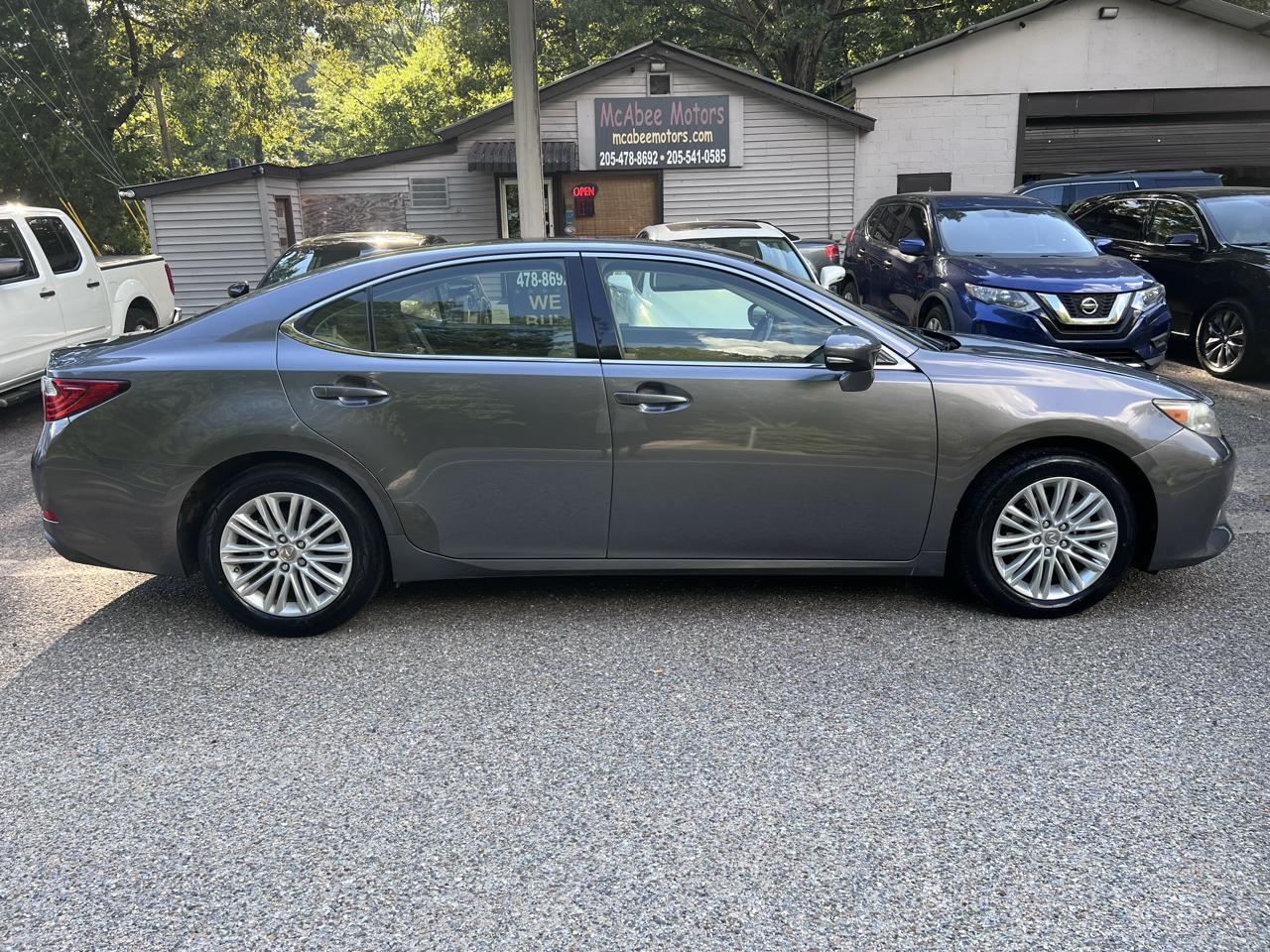 Lexus ES 350 Sedan 2013