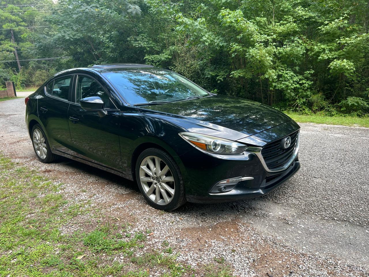 Mazda MAZDA3 s Grand Touring AT 4-Door 2017