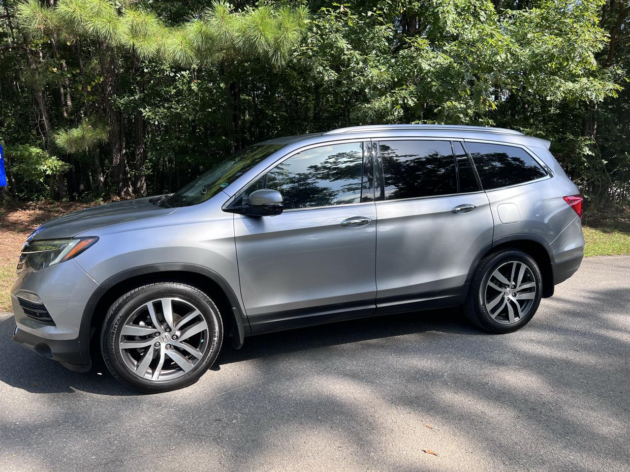 Honda Pilot Touring 2WD 2017