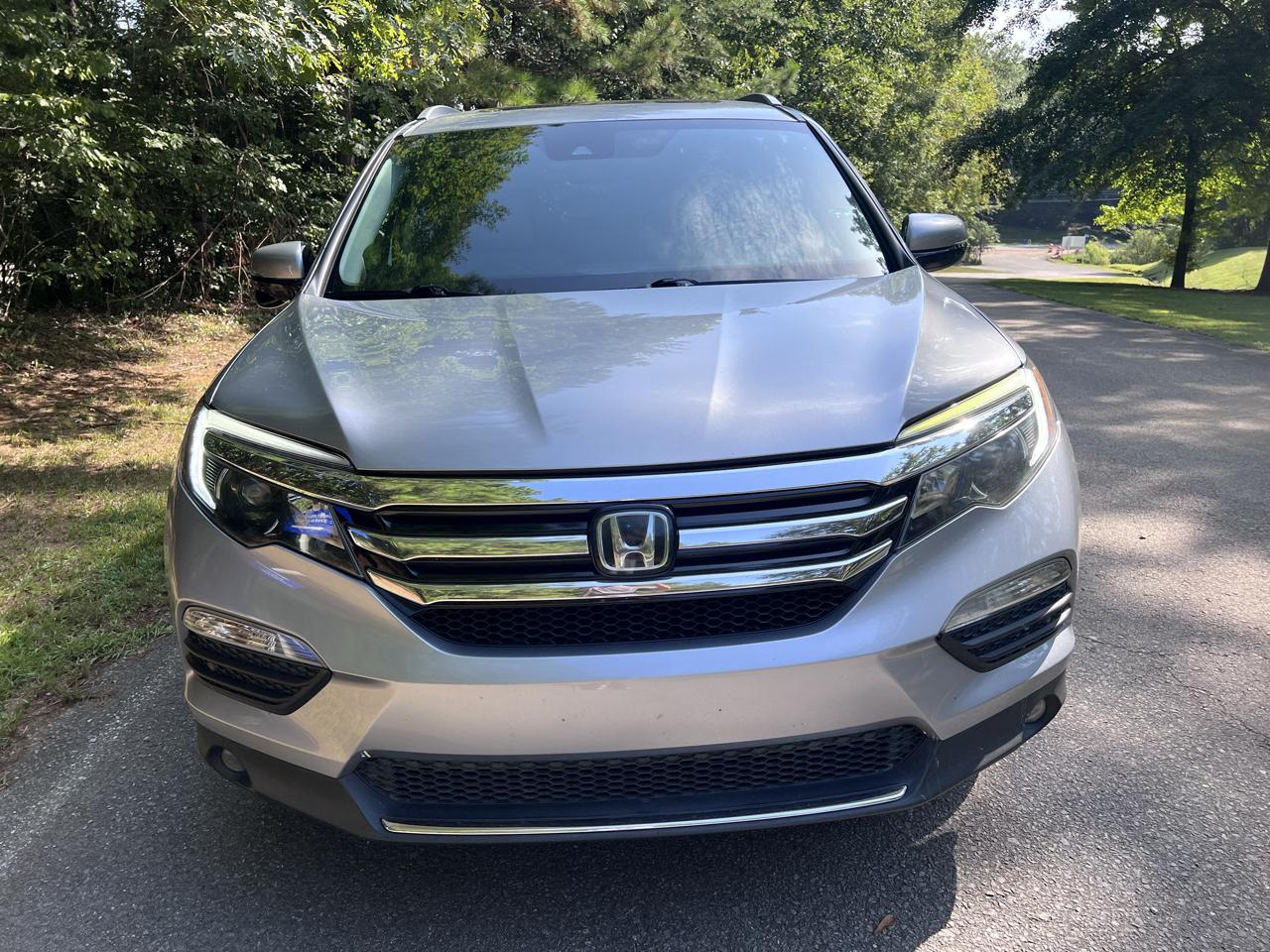 Honda Pilot Touring 2WD 2017