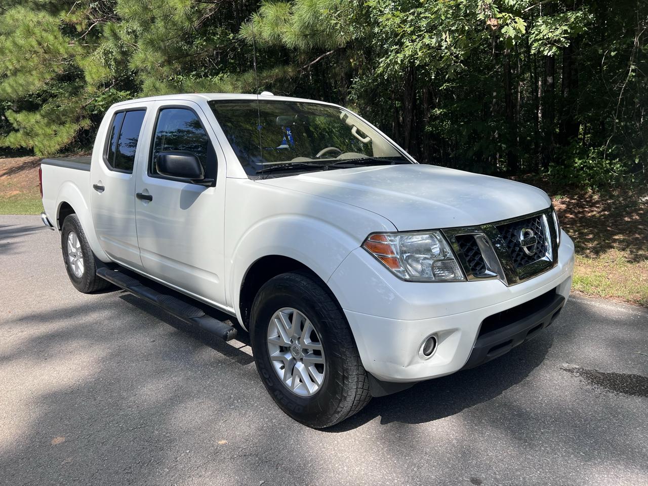 Nissan Frontier SV Crew Cab 2WD 2016