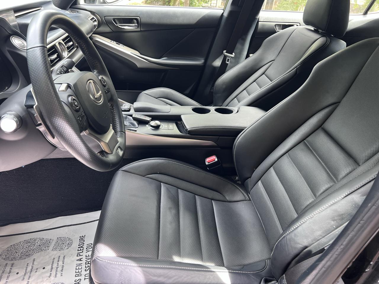 Lexus IS 250 RWD 2015
