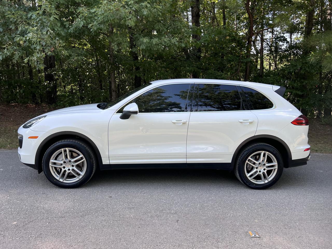 Porsche Cayenne Base 2016