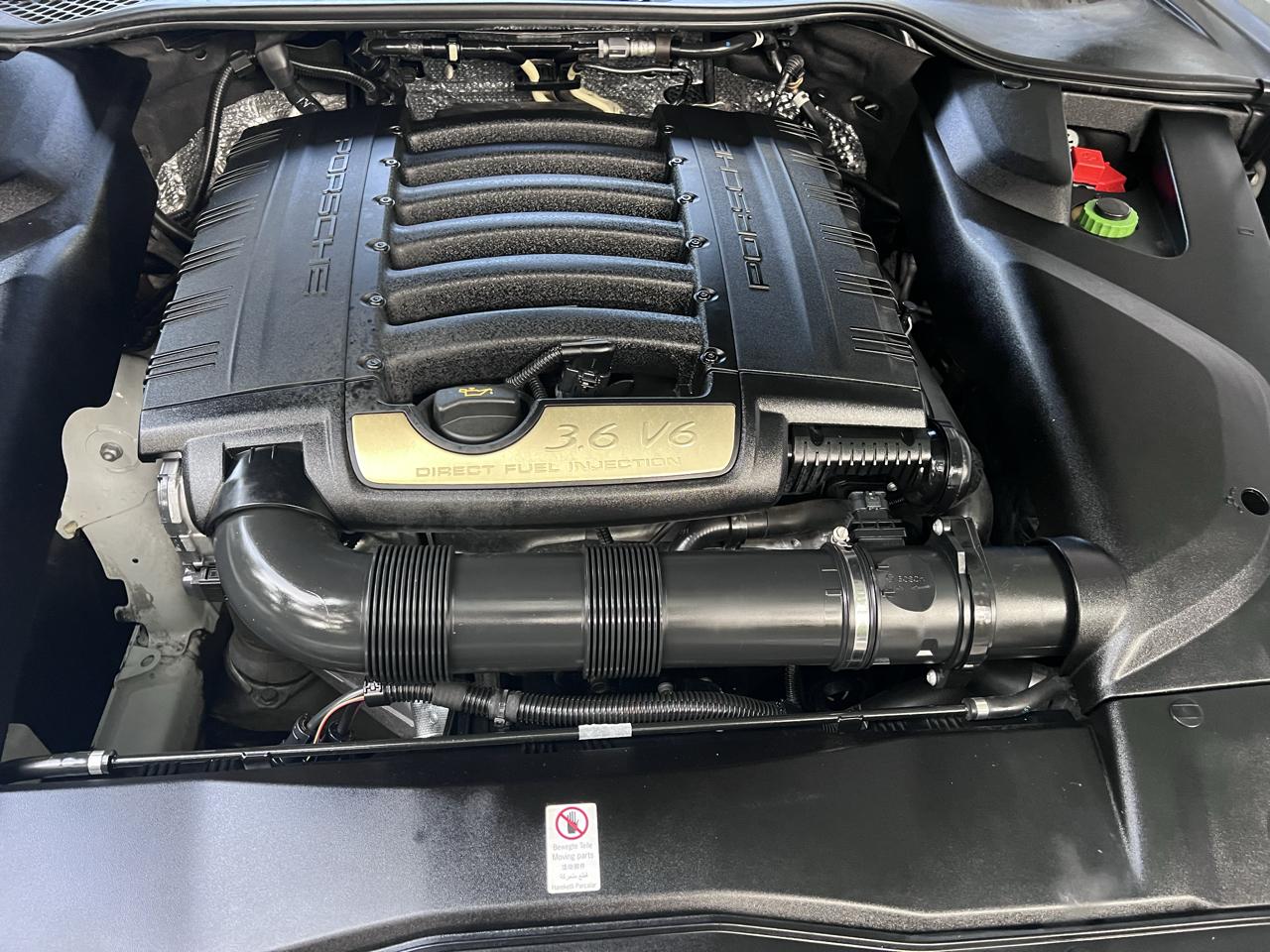 Porsche Cayenne Base 2016