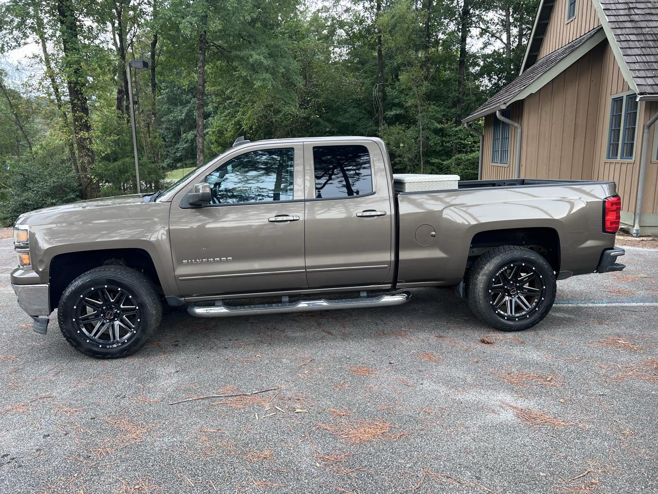 Chevrolet Silverado 1500 2LT Double Cab 2WD 2015