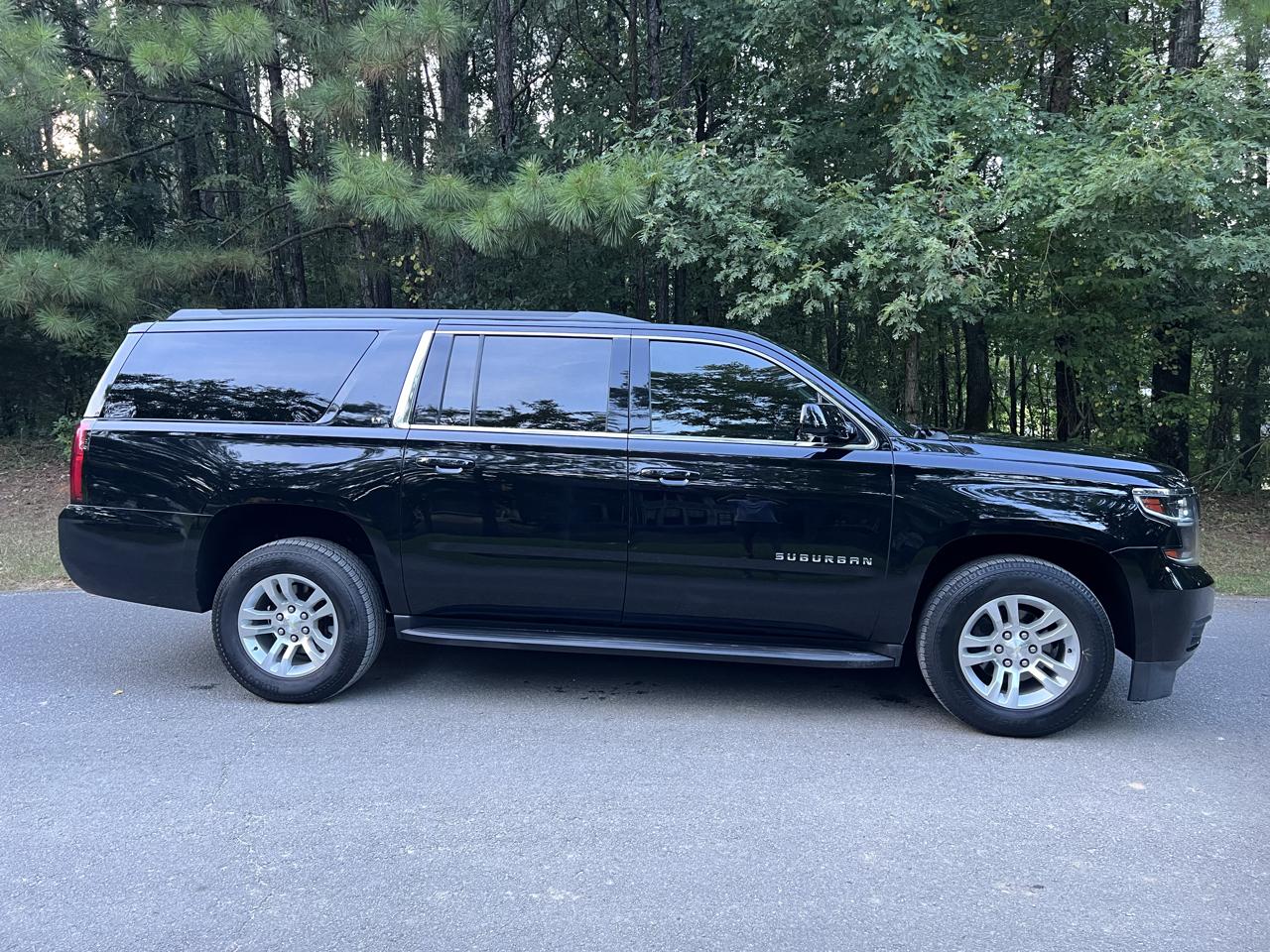 Chevrolet Suburban LT 2WD 2019