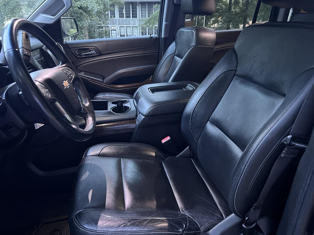 Chevrolet Suburban LT 2WD 2019