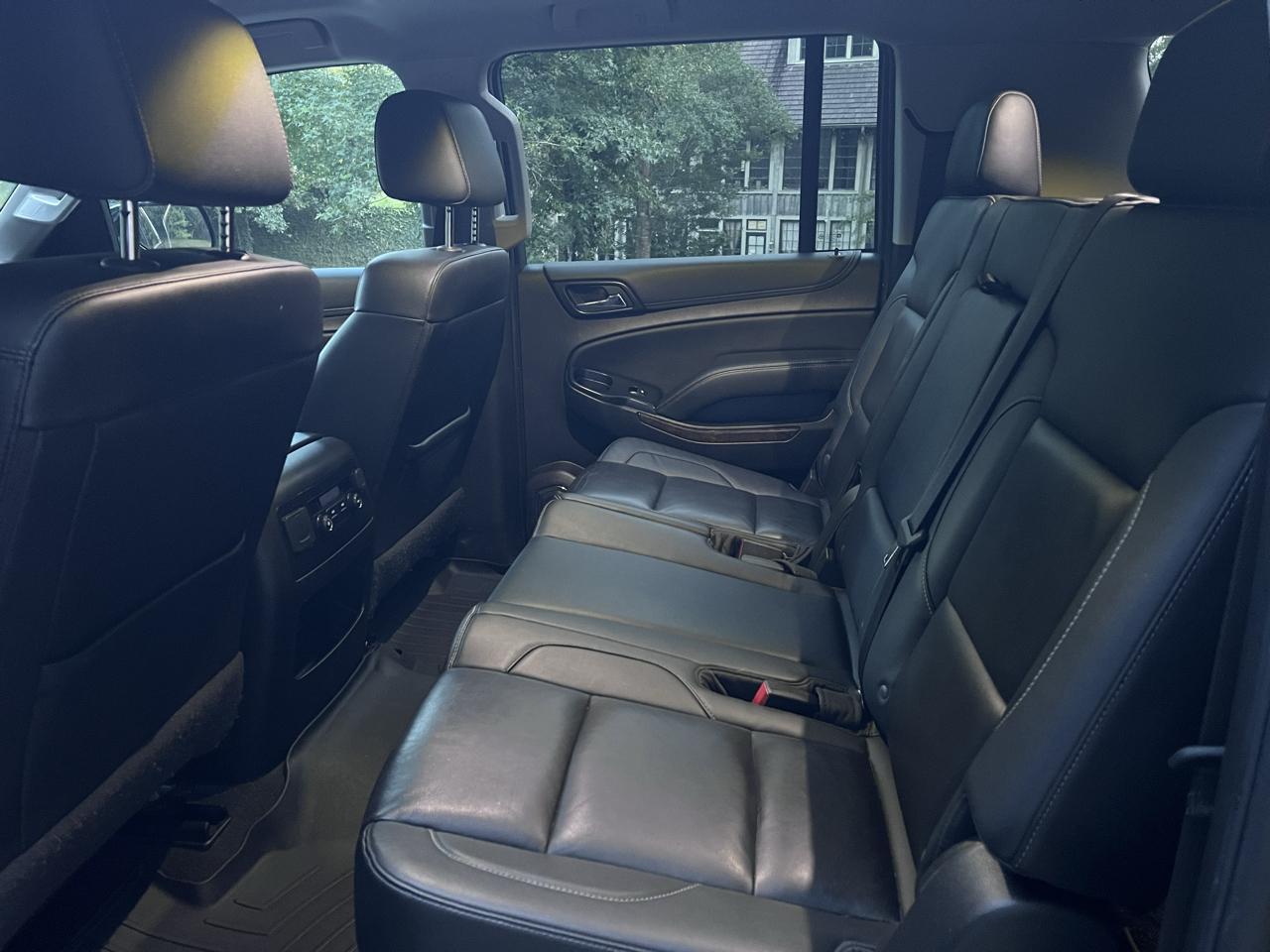 Chevrolet Suburban LT 2WD 2019