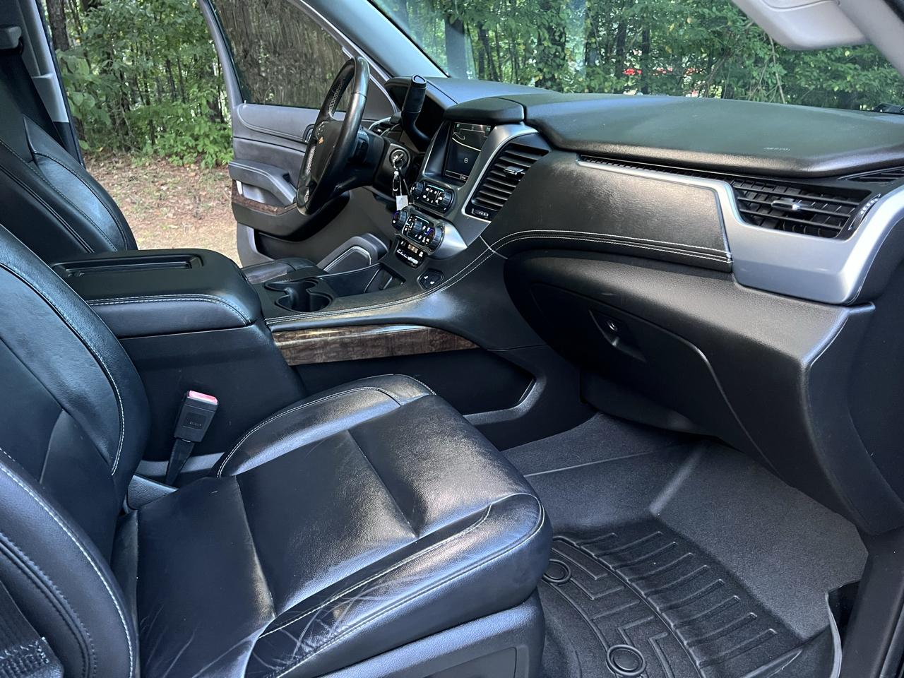 Chevrolet Suburban LT 2WD 2019