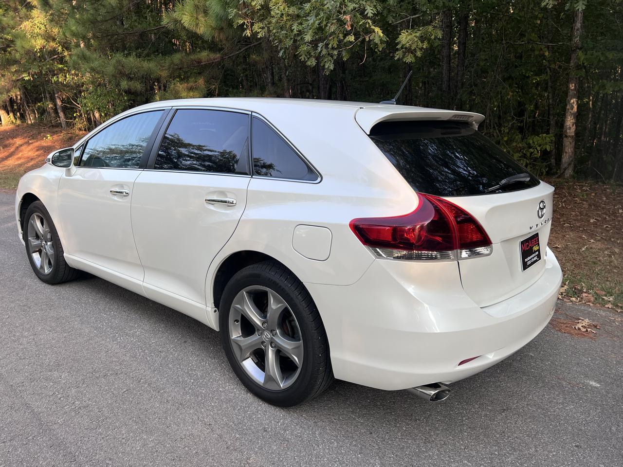 Toyota Venza XLE 4D SUV AWD V6 2014