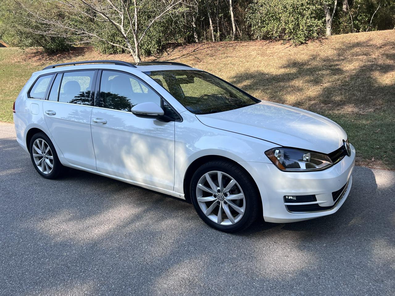 Volkswagen Golf SportWagen TSI SE 6A 2017