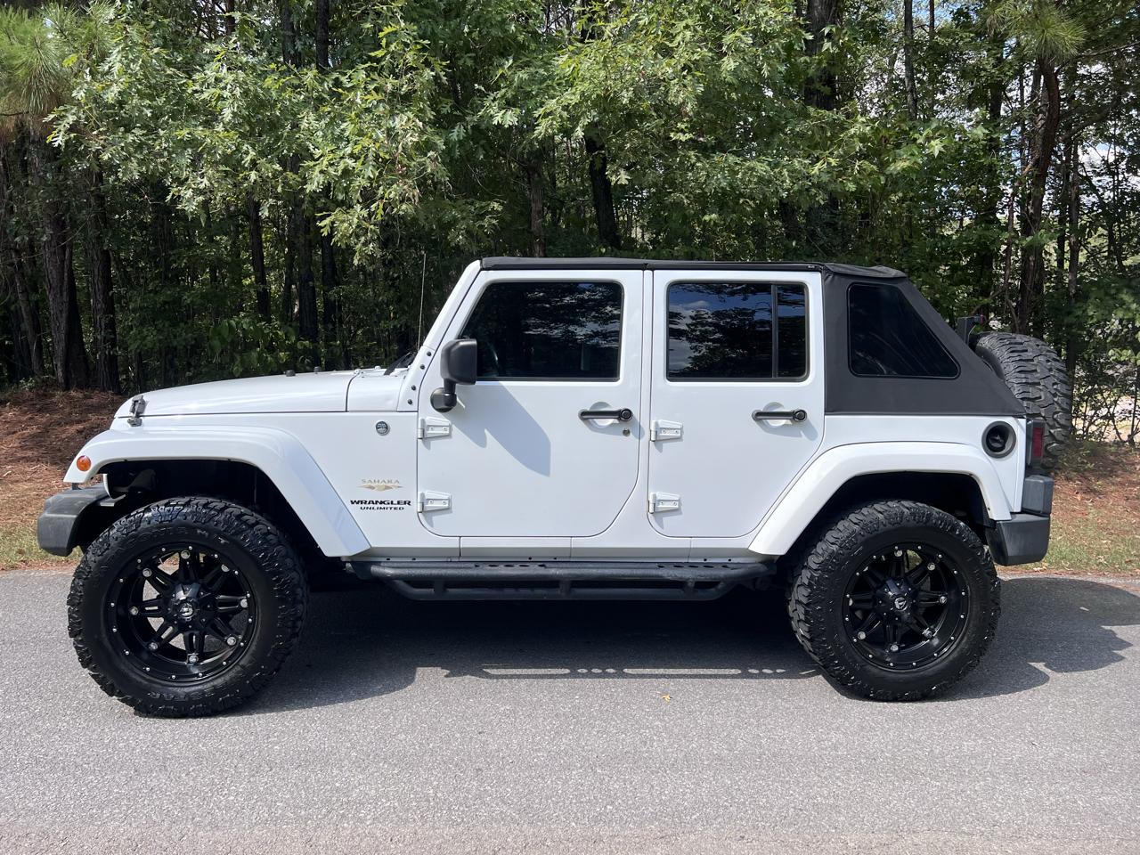 Jeep Wrangler Unlimited Sahara 4WD 2015