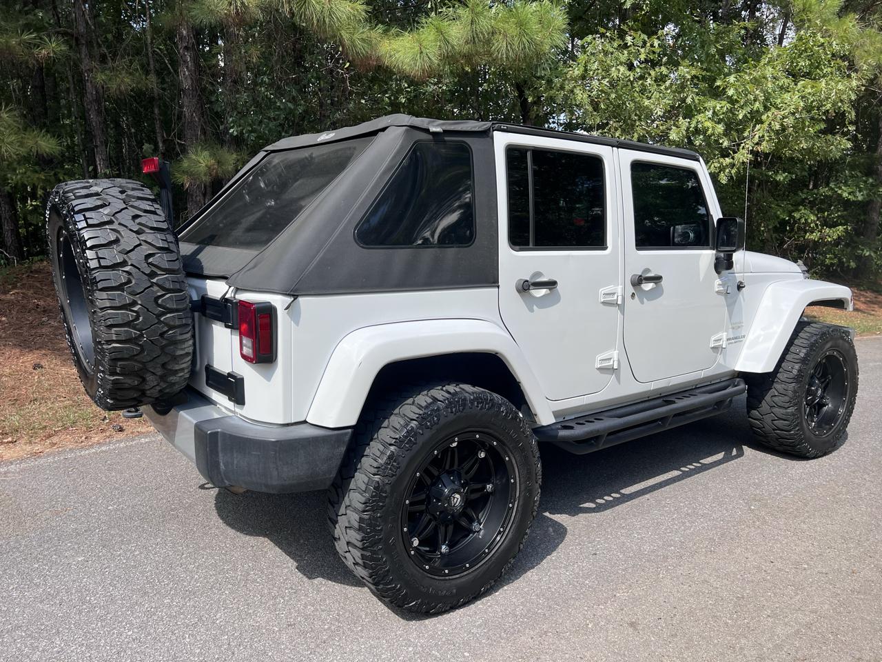 Jeep Wrangler Unlimited Sahara 4WD 2015