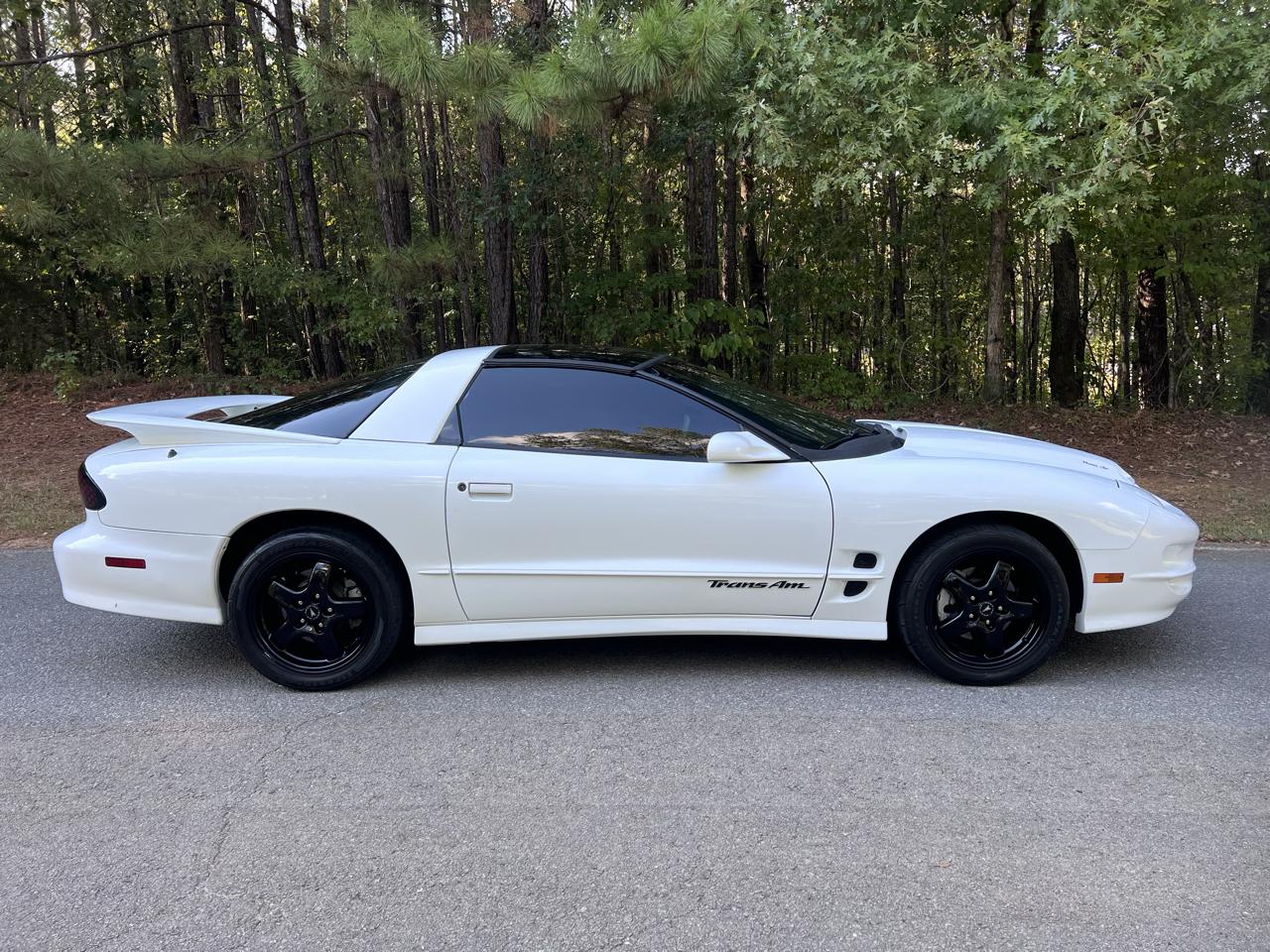 Pontiac Firebird Trans Am WS6 2002