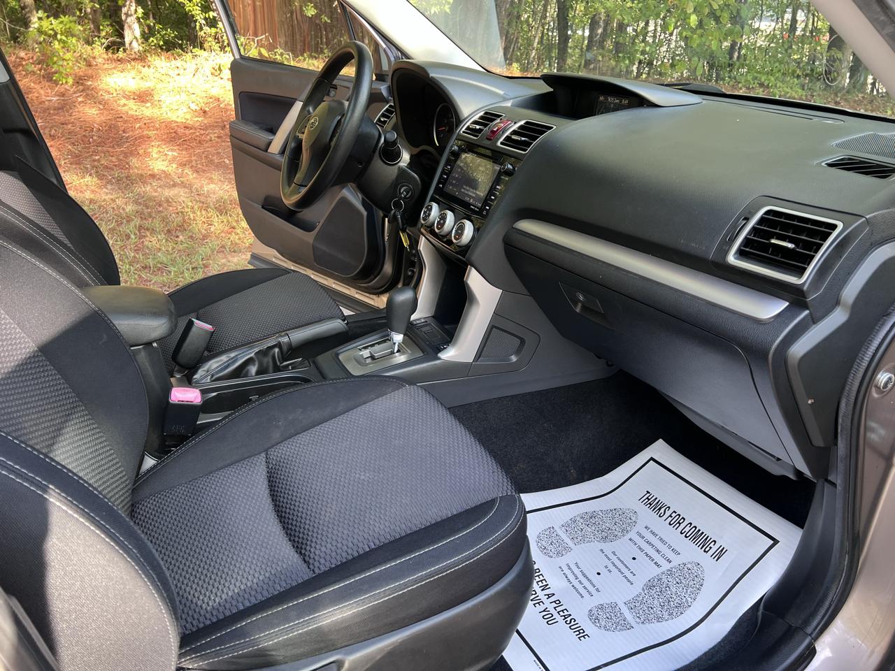 Subaru Forester 2.5i Premium PZEV CVT 2016