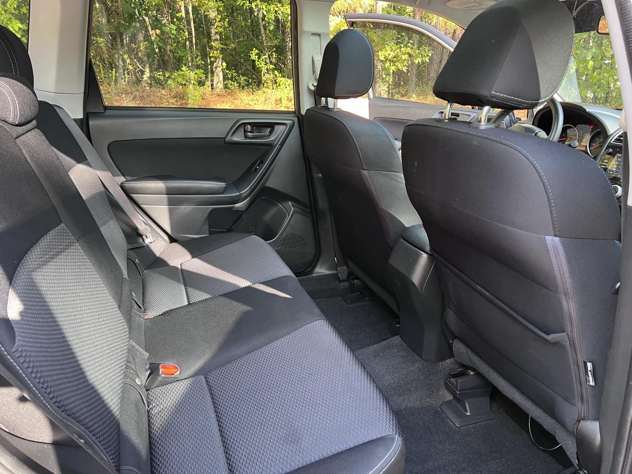 Subaru Forester 2.5i Premium PZEV CVT 2016