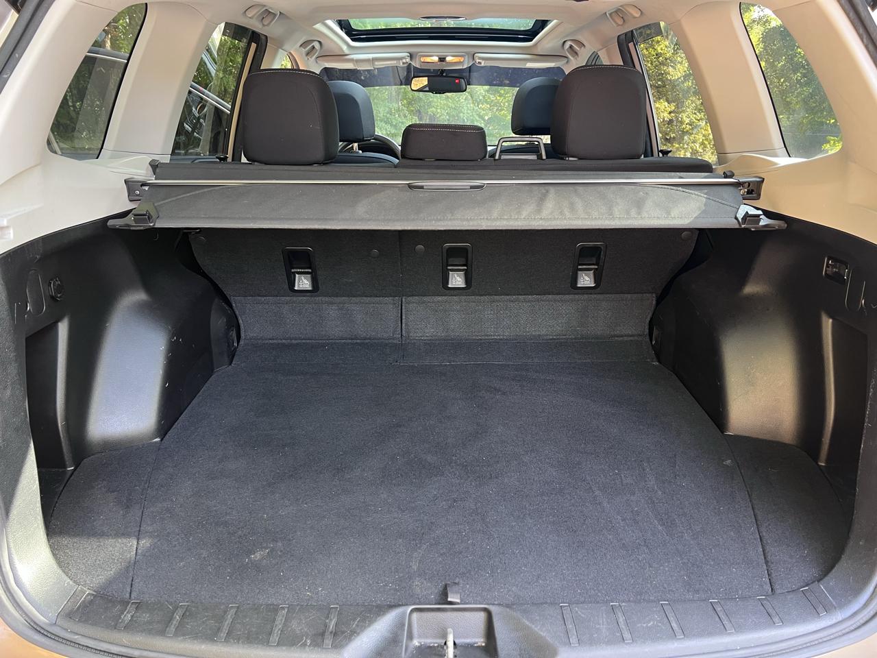 Subaru Forester 2.5i Premium PZEV CVT 2016